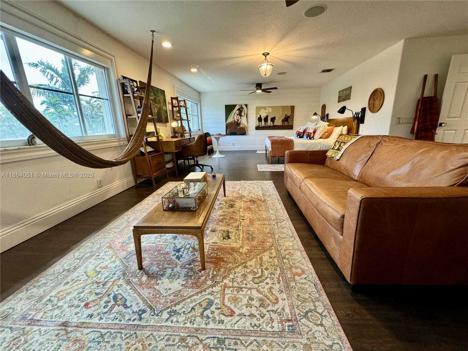 Small Image of 1307 PEREGRINE WAY, Weston Number 86