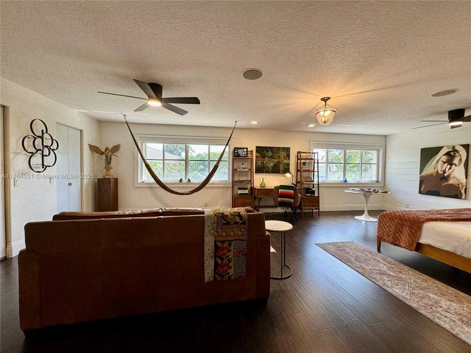 Small Image of 1307 PEREGRINE WAY, Weston Number 92
