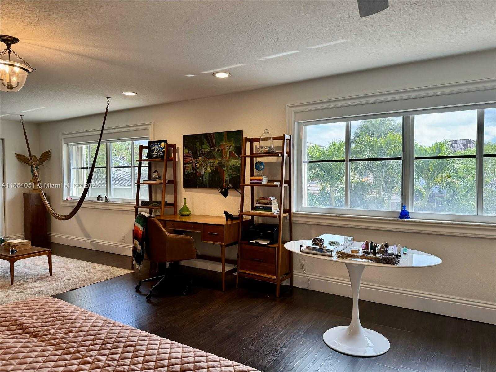 Small Image of 1307 PEREGRINE WAY, Weston Number 93