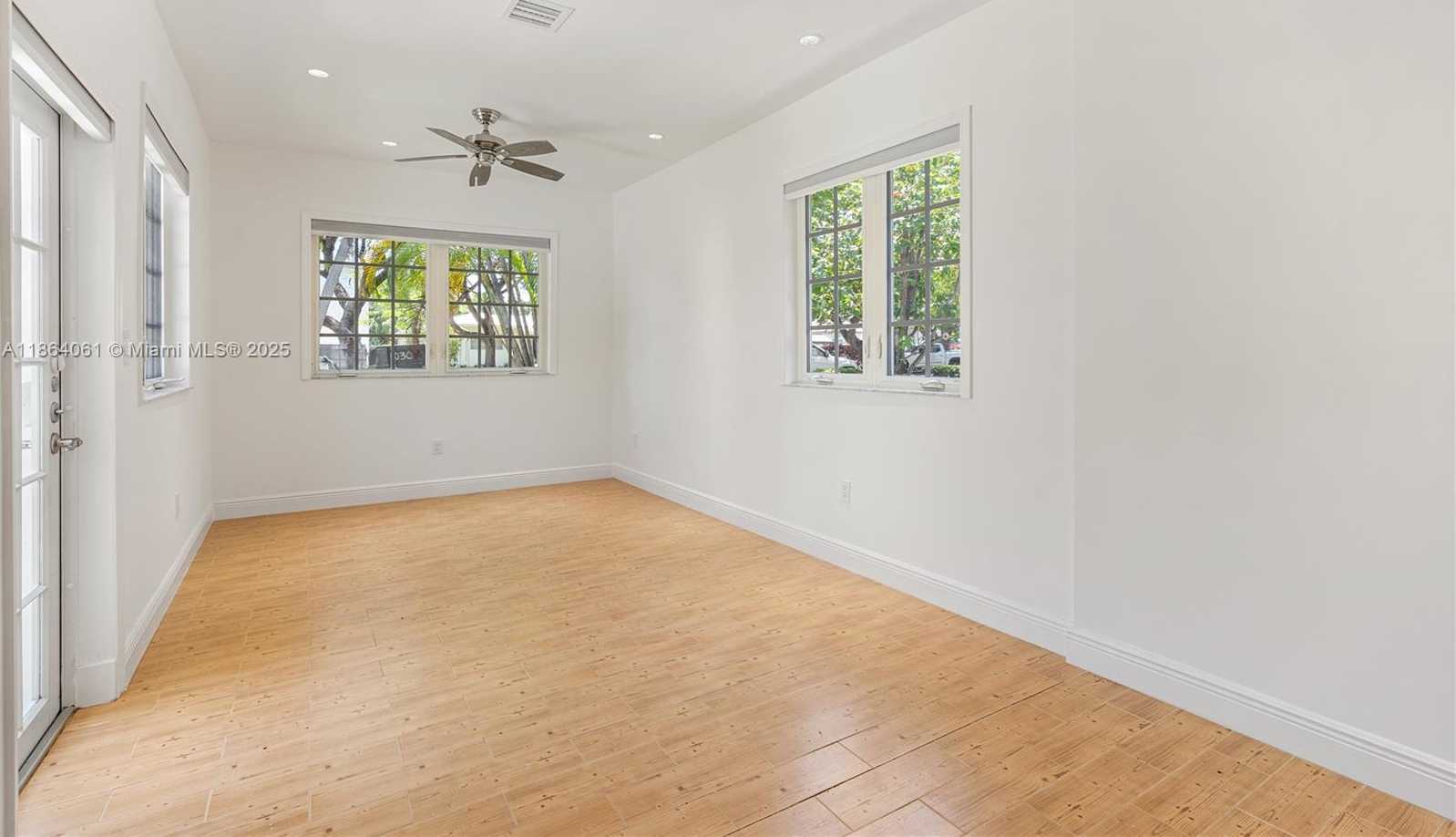 Small Image of 1033 WEST 47TH ST, Miami Beach Number 19