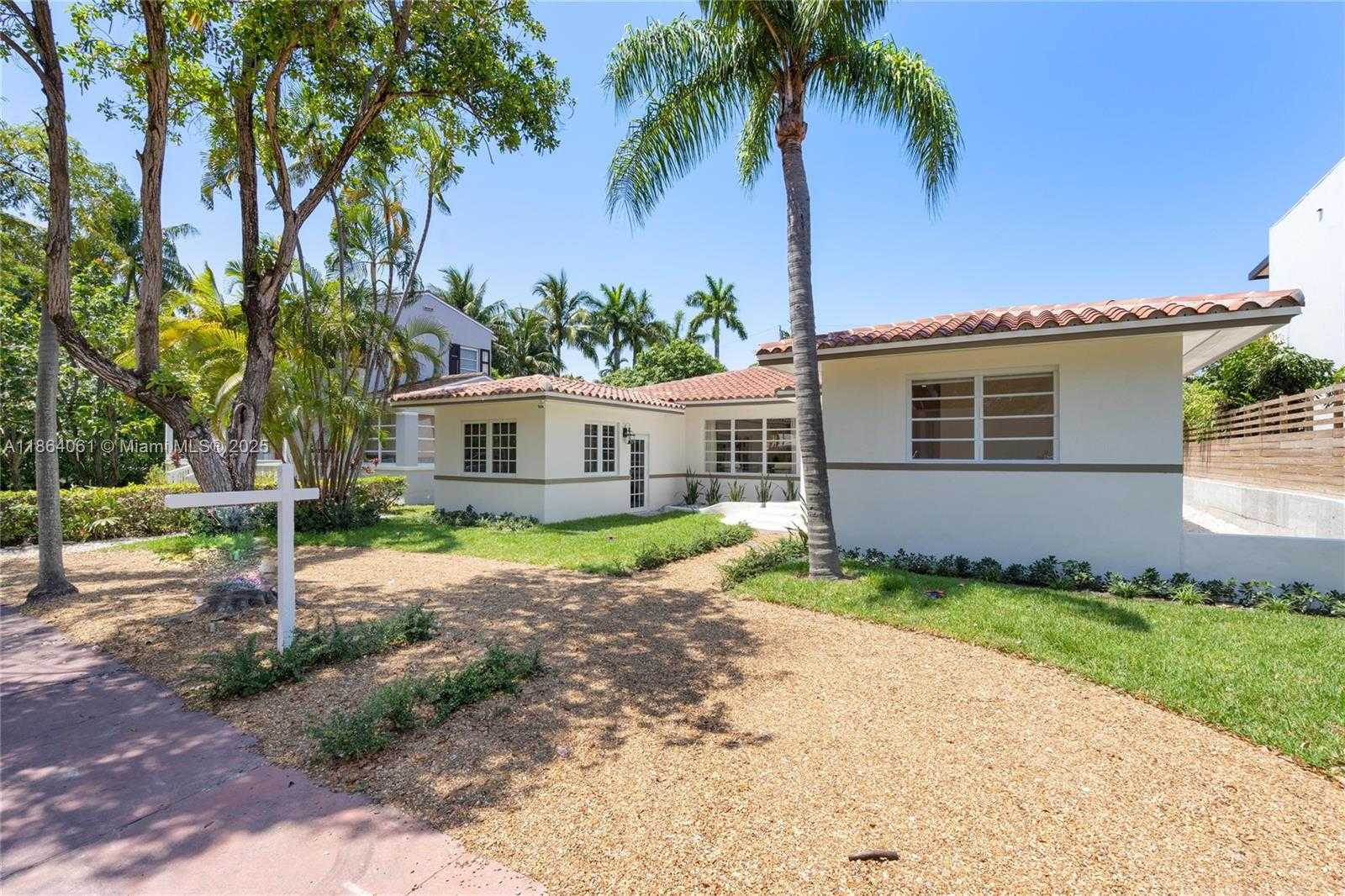Small Image of 1033 WEST 47TH ST, Miami Beach Number 26
