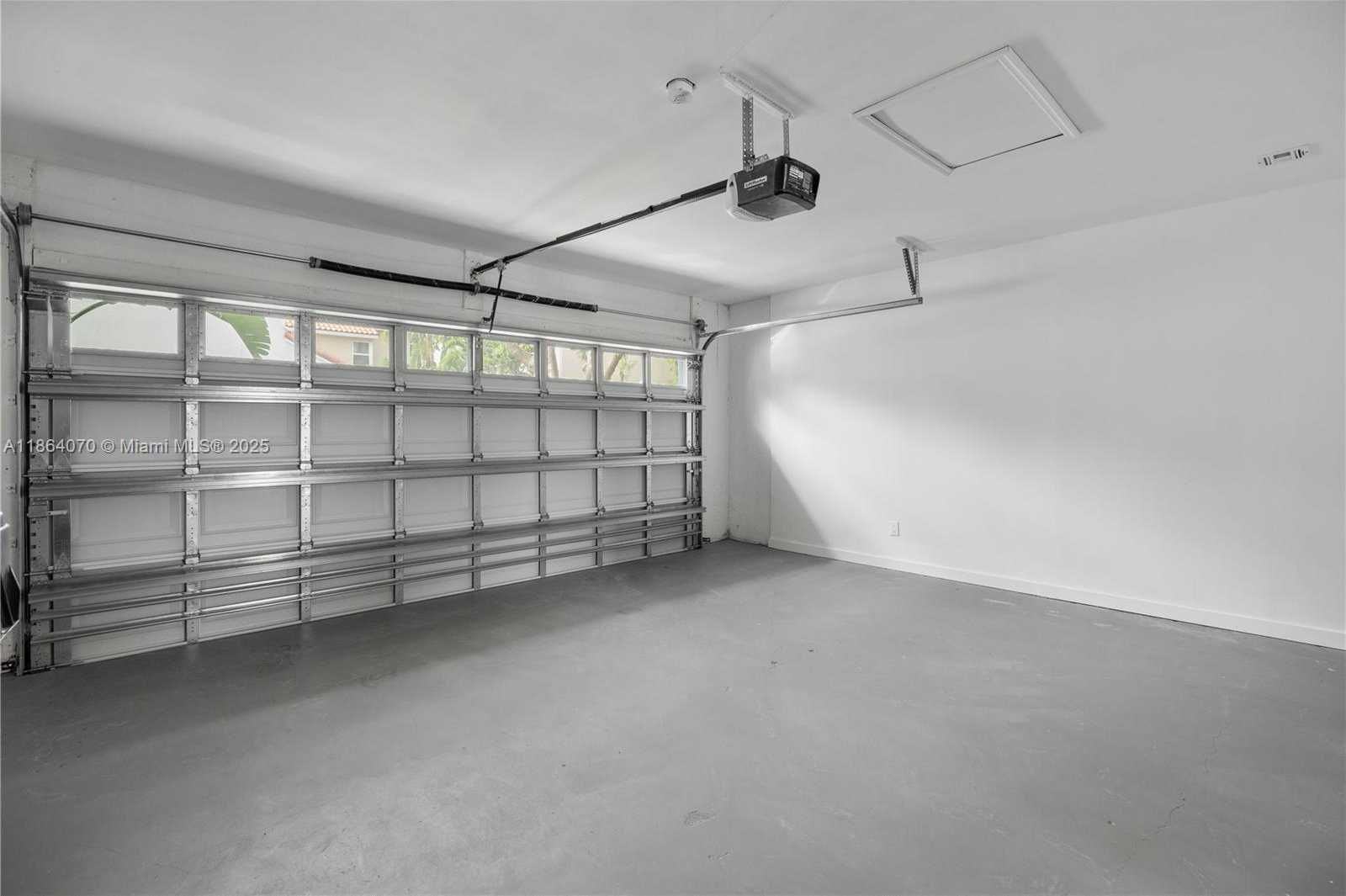 Small Image of 3835 LOMBARDY ST, Hollywood Number 33