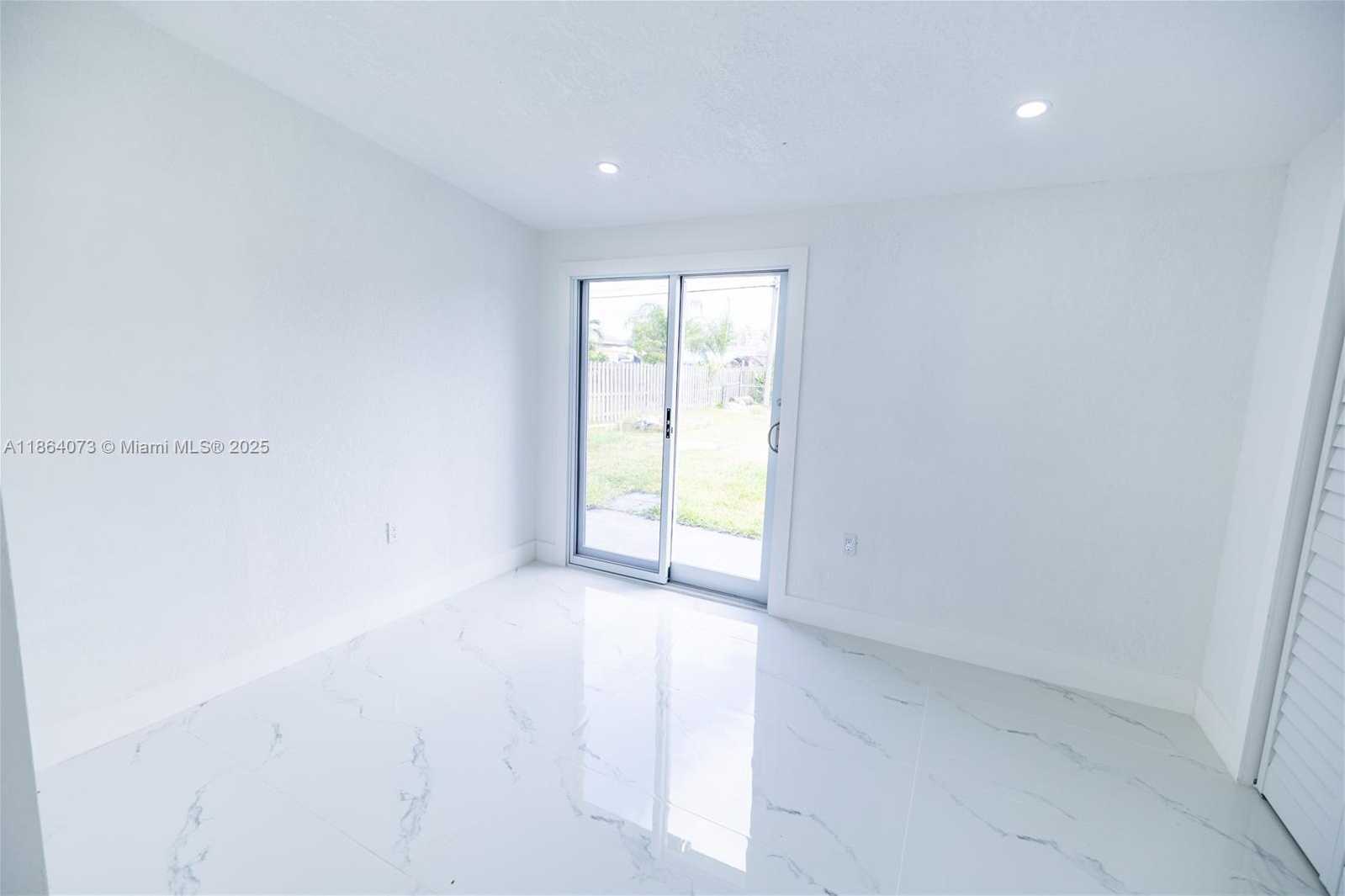 Small Image of 1625 NORTH WEST 9TH CT, Homestead Number 17