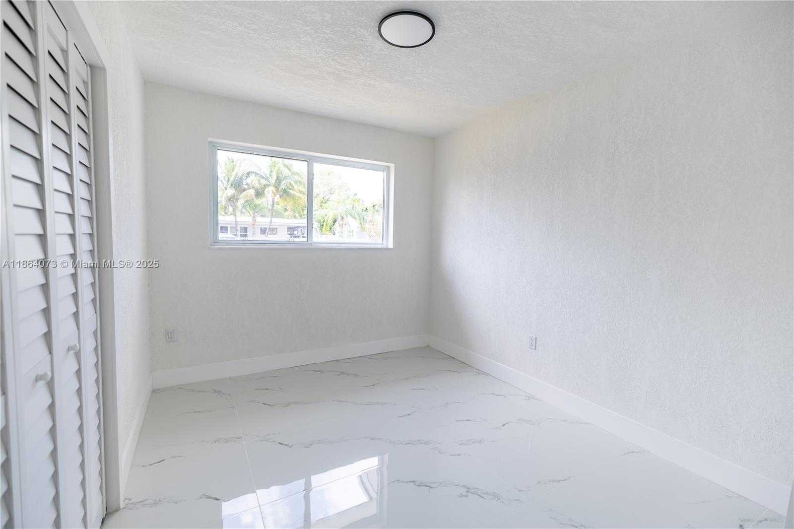 Small Image of 1625 NORTH WEST 9TH CT, Homestead Number 9