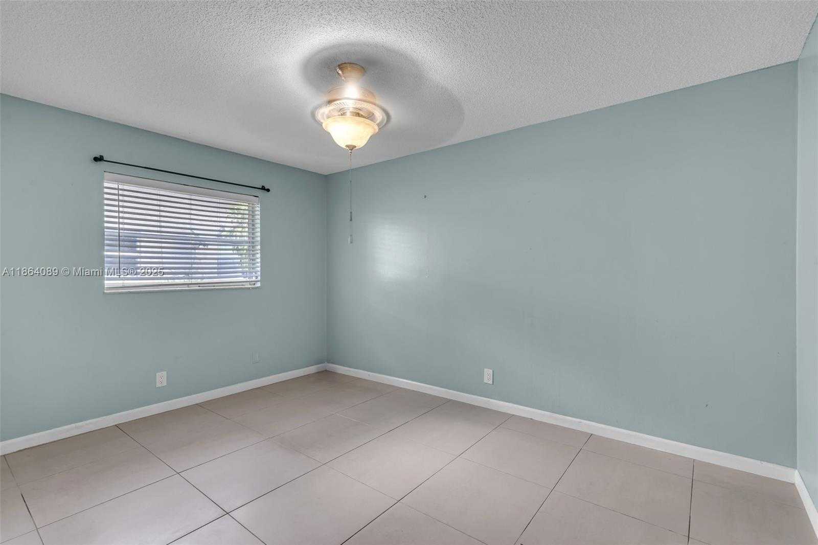 Small Image of 7821 NORTH WEST 45TH ST, Lauderhill Number 10