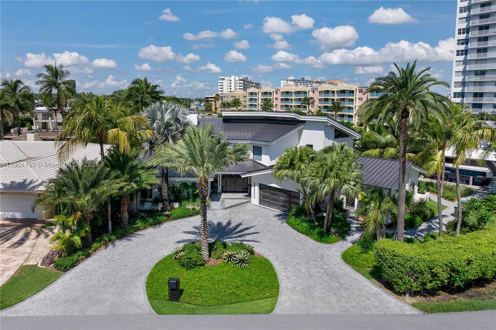 Small Image of 500 PALM DR, Hallandale Beach Number 2