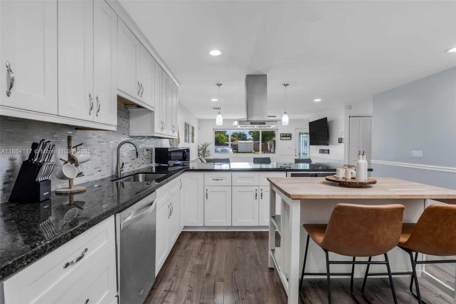 Small Image of 5209 SOUTH WEST 95TH AVE, Cooper City Number 11