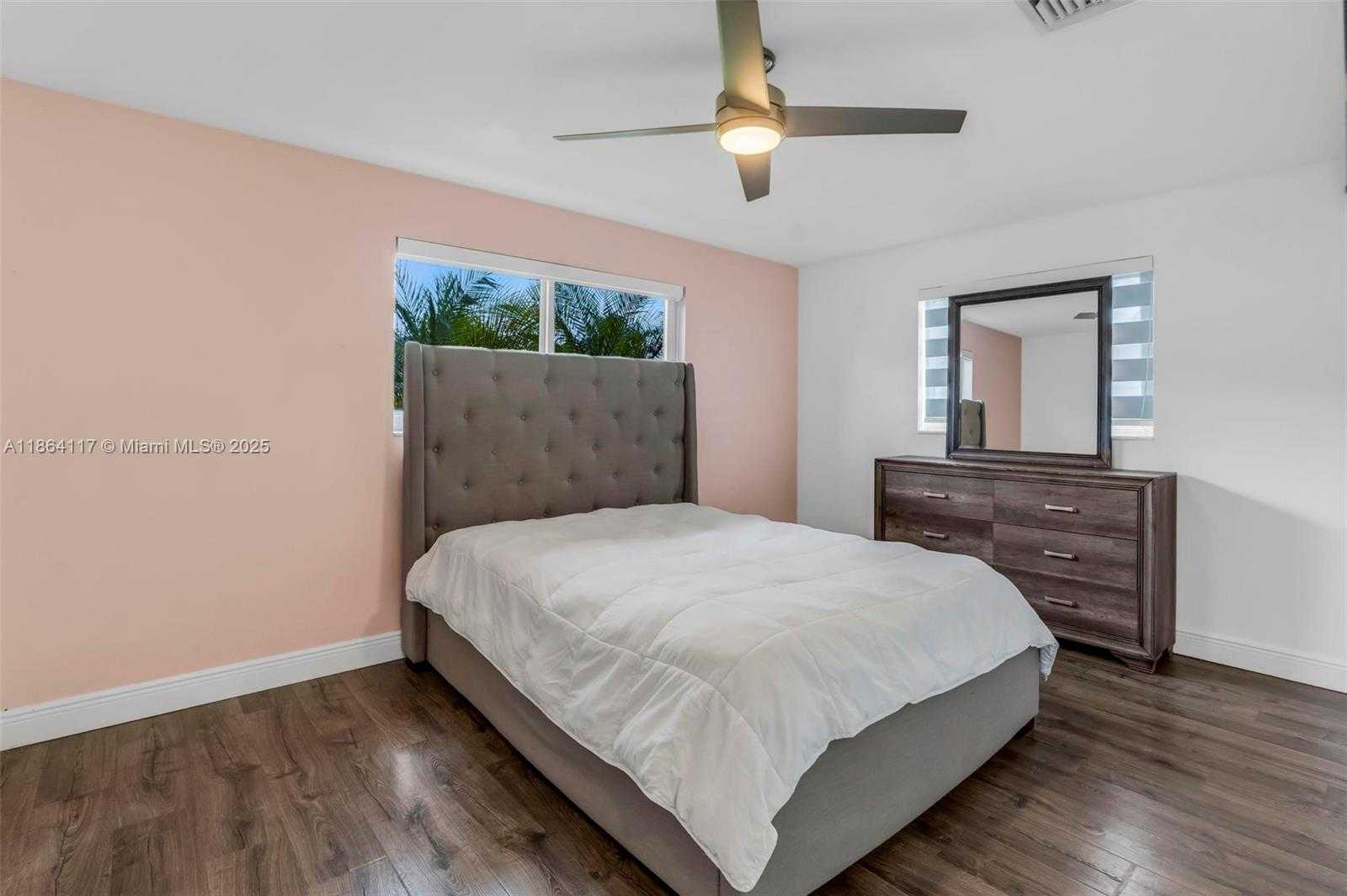 Small Image of 5209 SOUTH WEST 95TH AVE, Cooper City Number 25