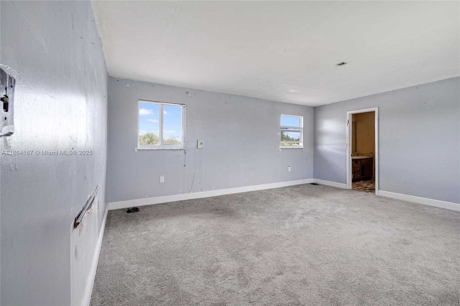 Small Image of 20401 NORTH WEST 22ND AVE, Miami Gardens Number 12