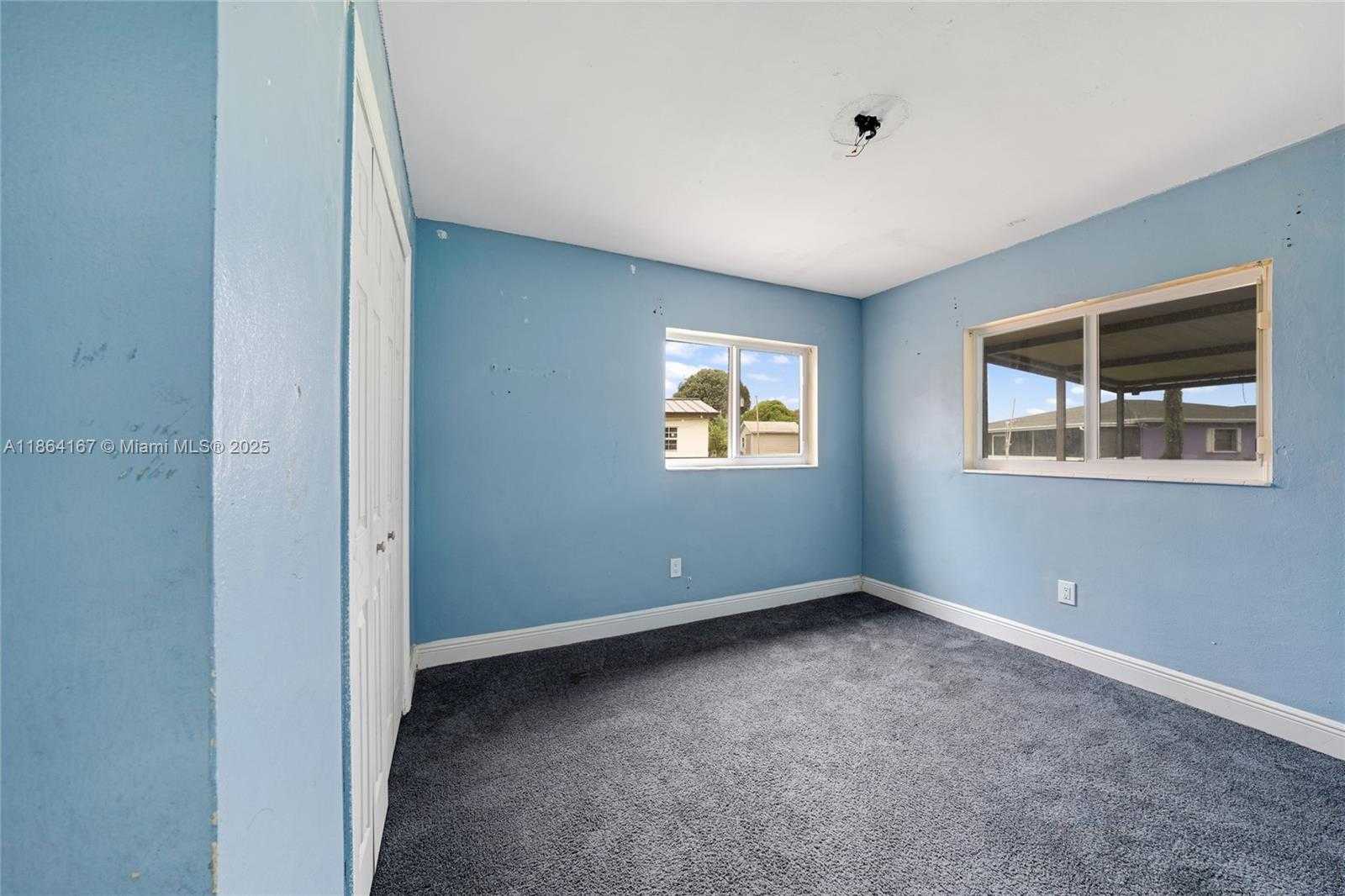Small Image of 20401 NORTH WEST 22ND AVE, Miami Gardens Number 19