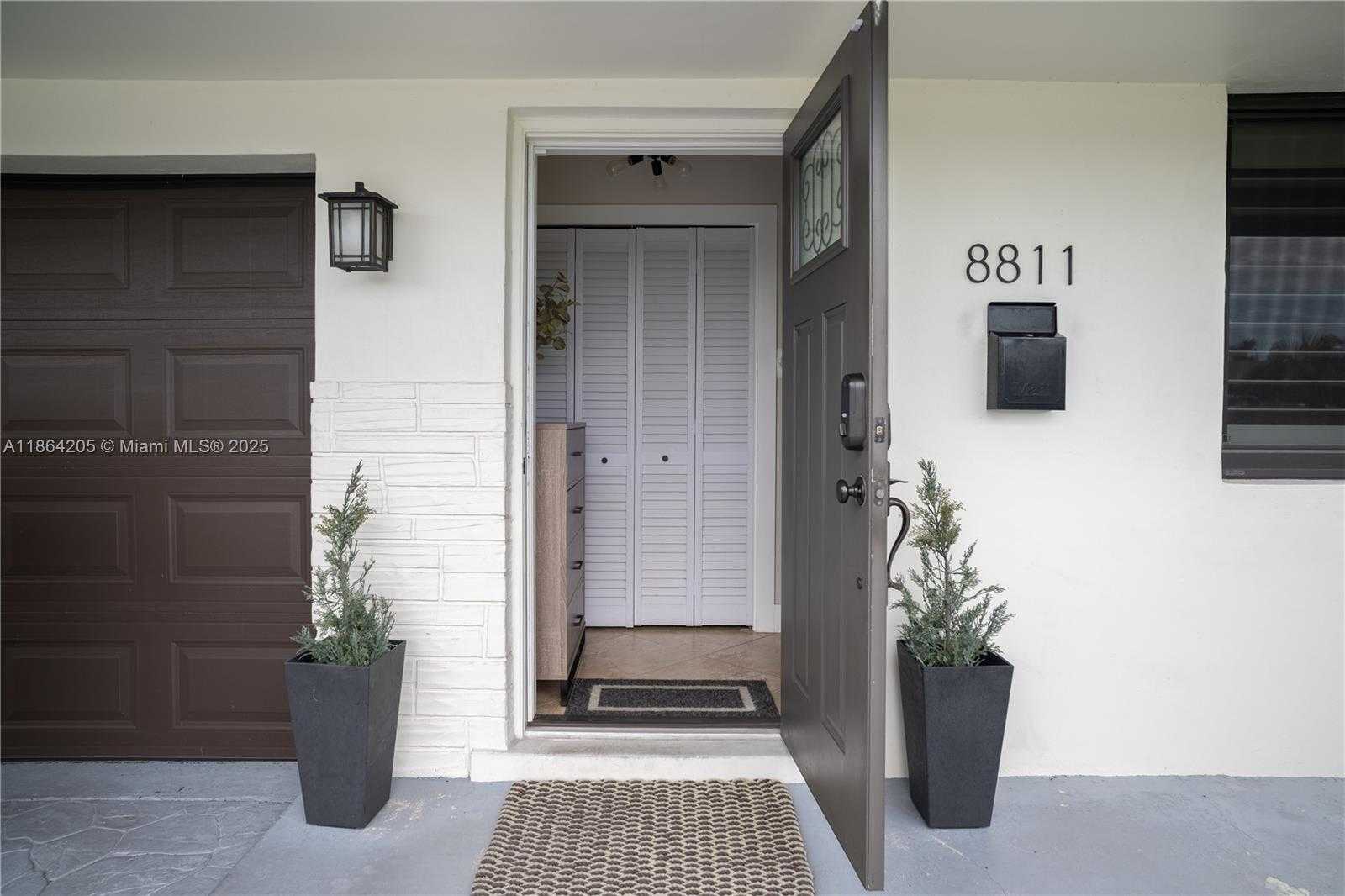 Small Image of 8811 NORTH WEST 15TH ST, Pembroke Pines Number 3