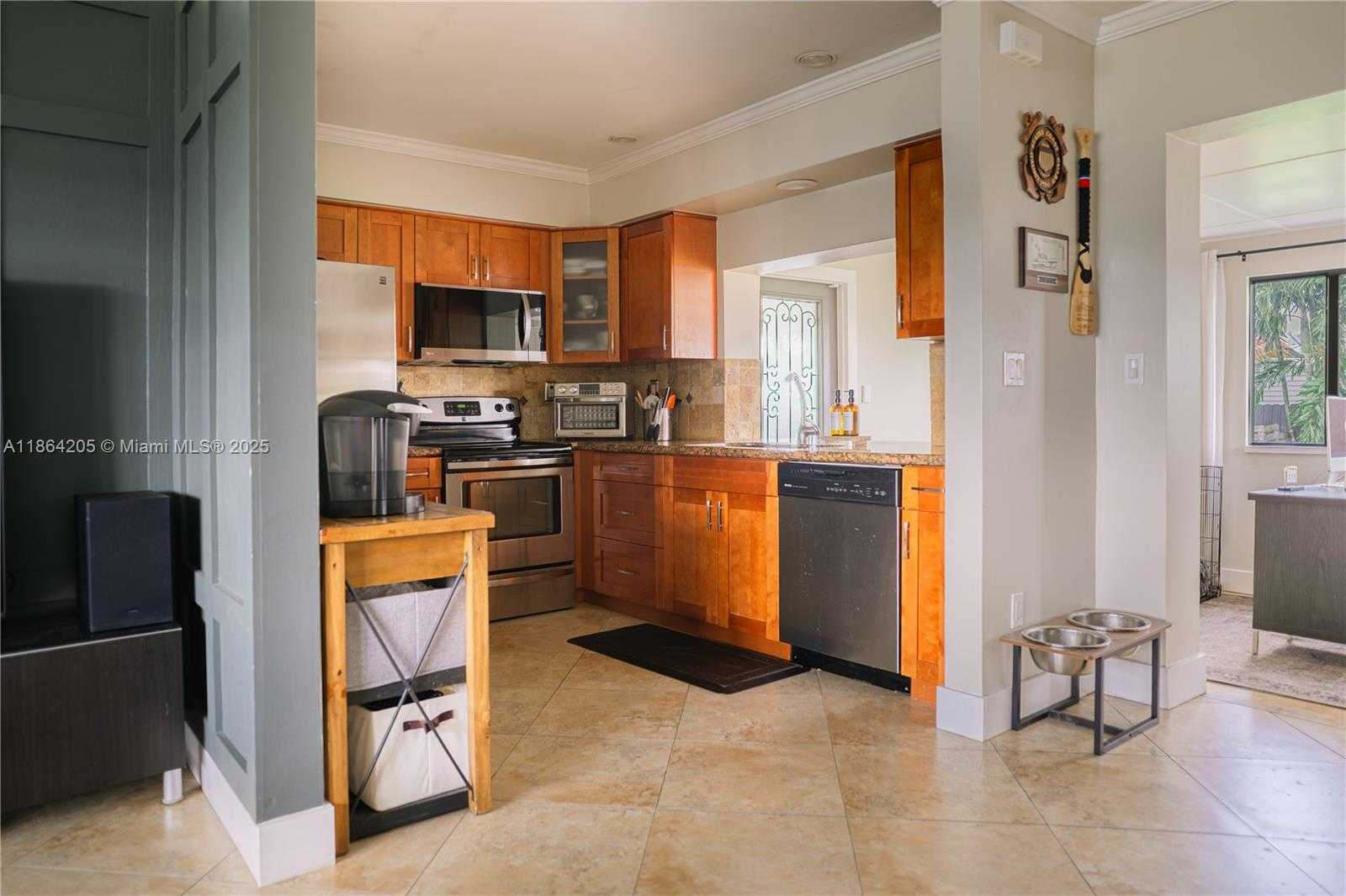 Small Image of 8811 NORTH WEST 15TH ST, Pembroke Pines Number 8