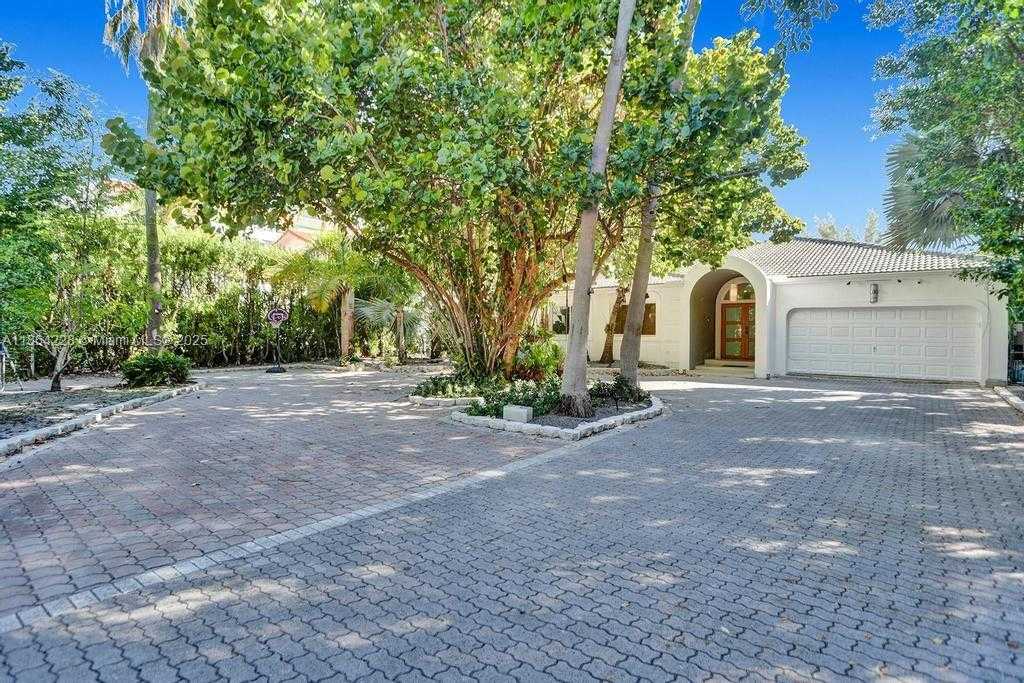 Small Image of 685 GOLDEN BEACH DR, Golden Beach Number 17