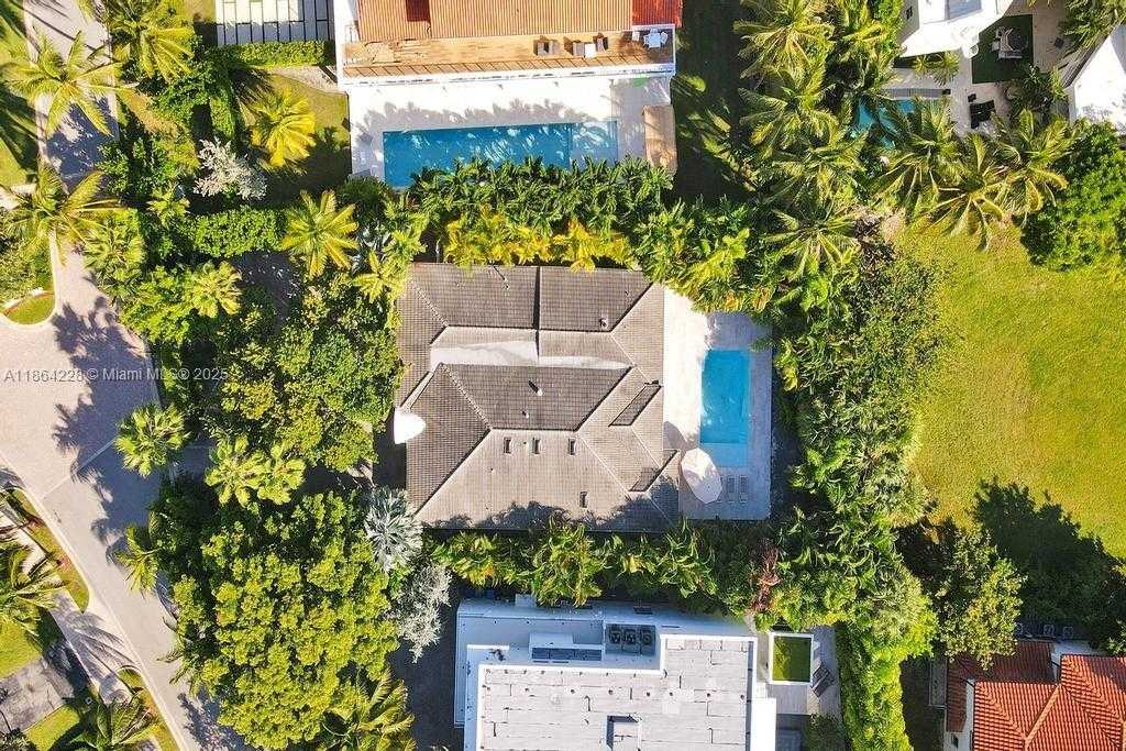 Small Image of 685 GOLDEN BEACH DR, Golden Beach Number 22