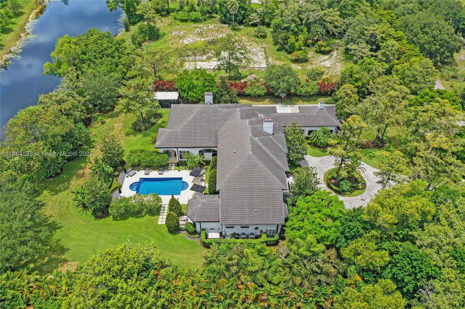 Small Image of 9004 NORTH WEST 70TH CT, Parkland Number 47