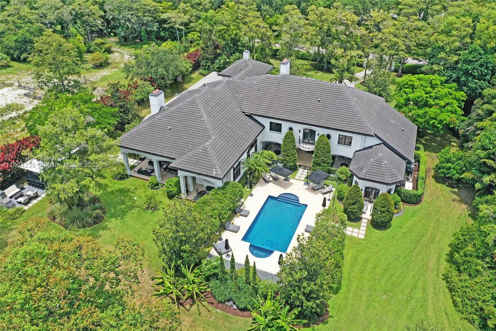 Small Image of 9004 NORTH WEST 70TH CT, Parkland Number 48