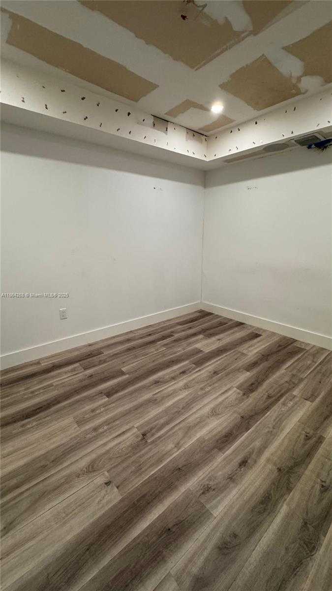 Small Image of 6727 SHERIDAN ST, Hollywood Number 41