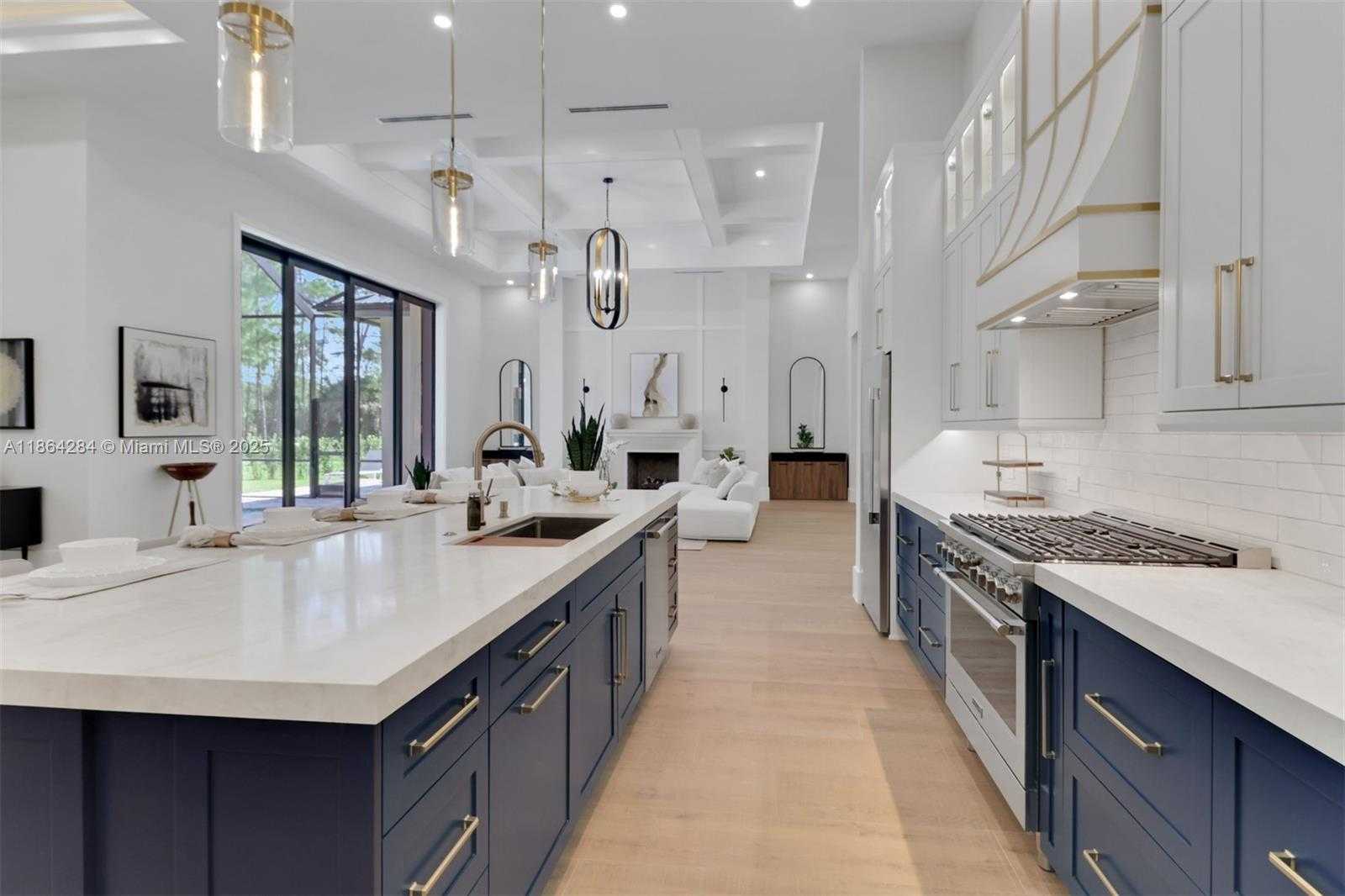 Small Image of 4987 MAHOGANY RIDGE DR, Naples Number 16