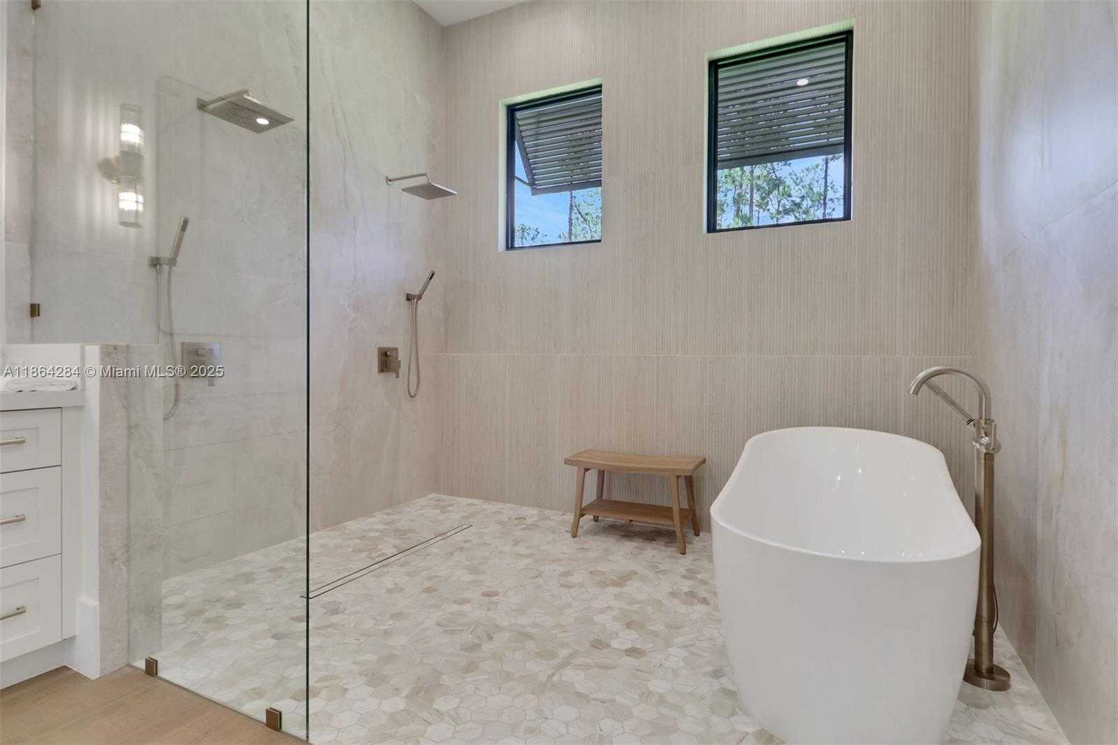 Small Image of 4987 MAHOGANY RIDGE DR, Naples Number 23