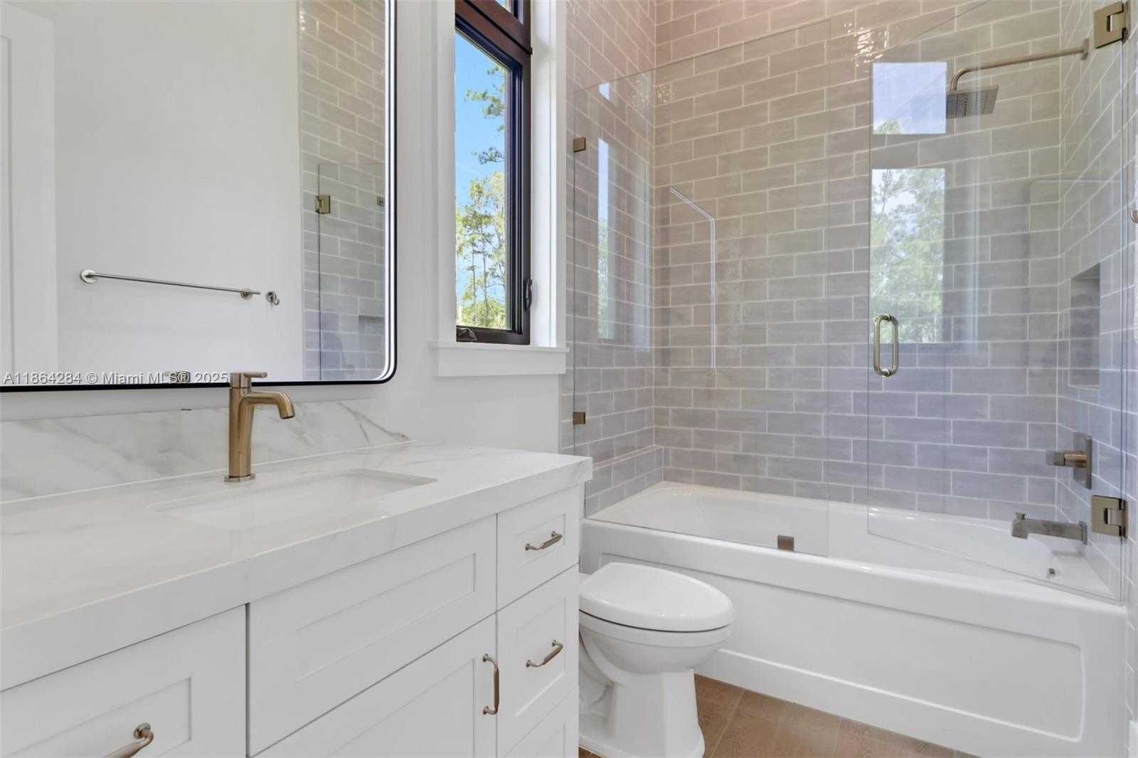 Small Image of 4987 MAHOGANY RIDGE DR, Naples Number 29