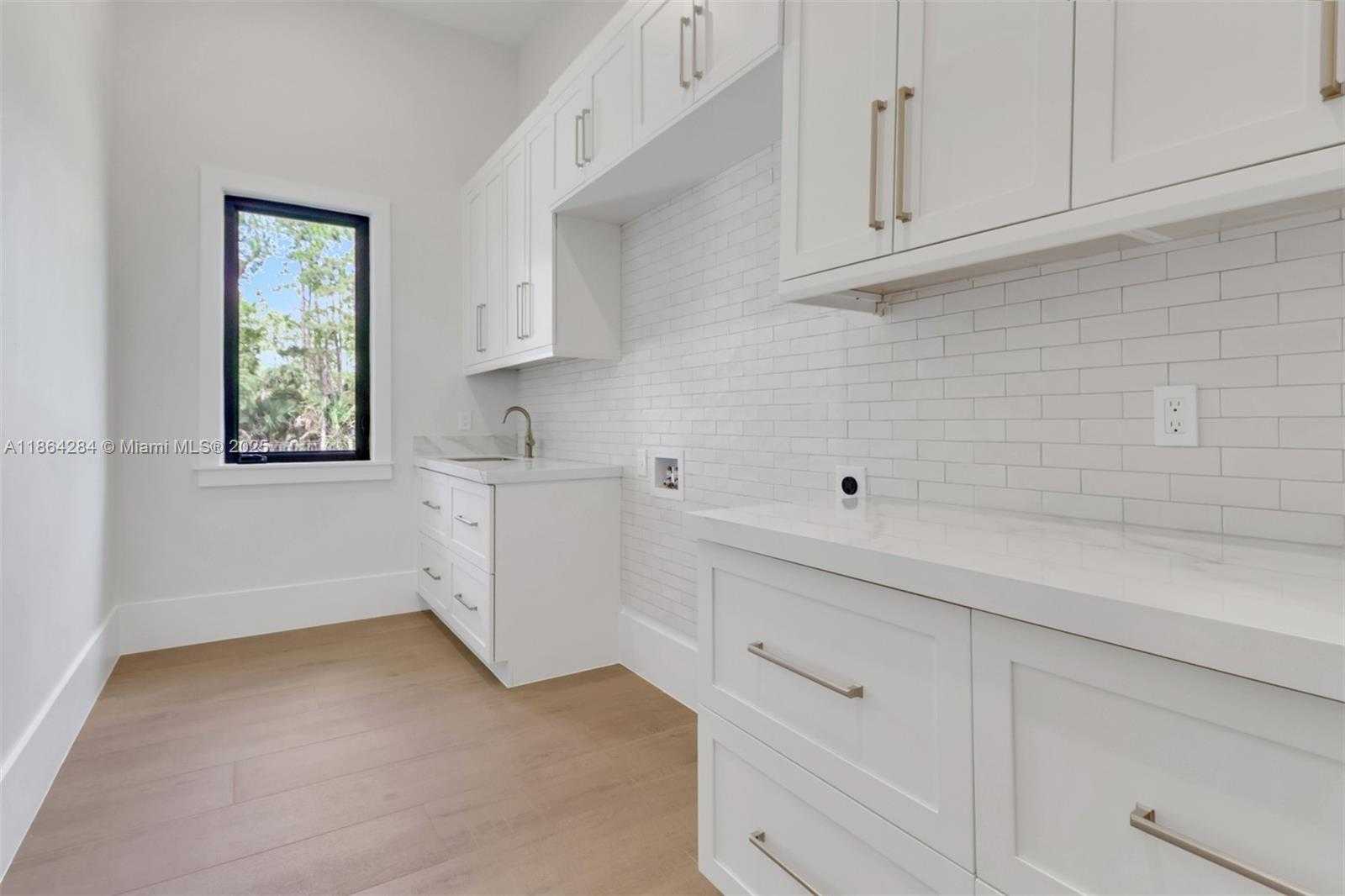 Small Image of 4987 MAHOGANY RIDGE DR, Naples Number 33