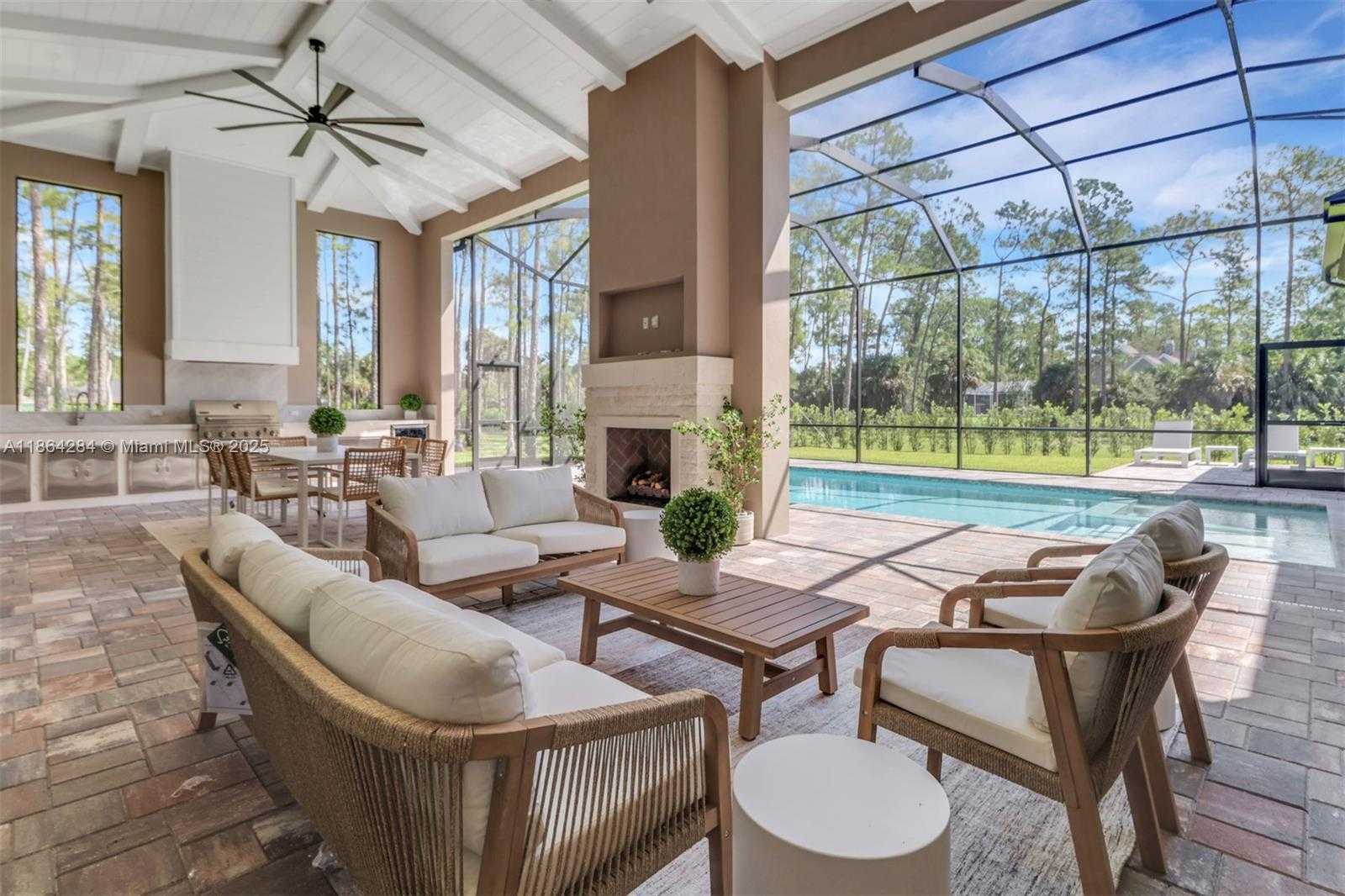 Small Image of 4987 MAHOGANY RIDGE DR, Naples Number 38