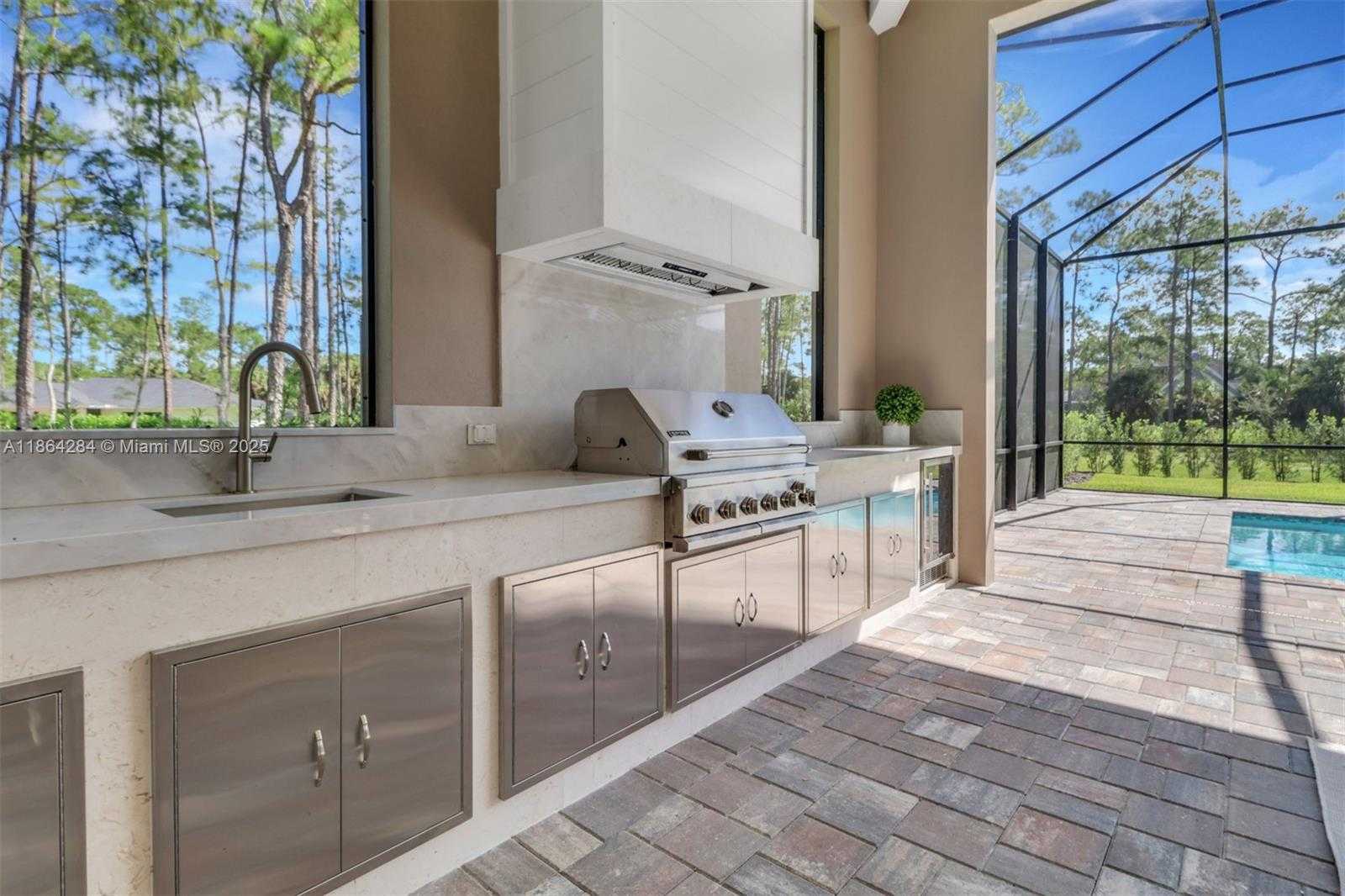Small Image of 4987 MAHOGANY RIDGE DR, Naples Number 40