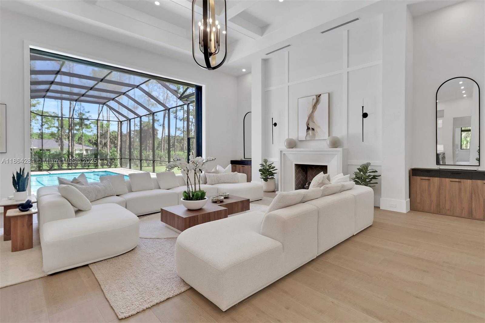 Small Image of 4987 MAHOGANY RIDGE DR, Naples Number 8