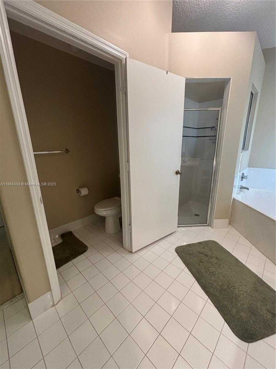 Small Image of 18581 NORTH WEST 23RD ST, Pembroke Pines Number 22
