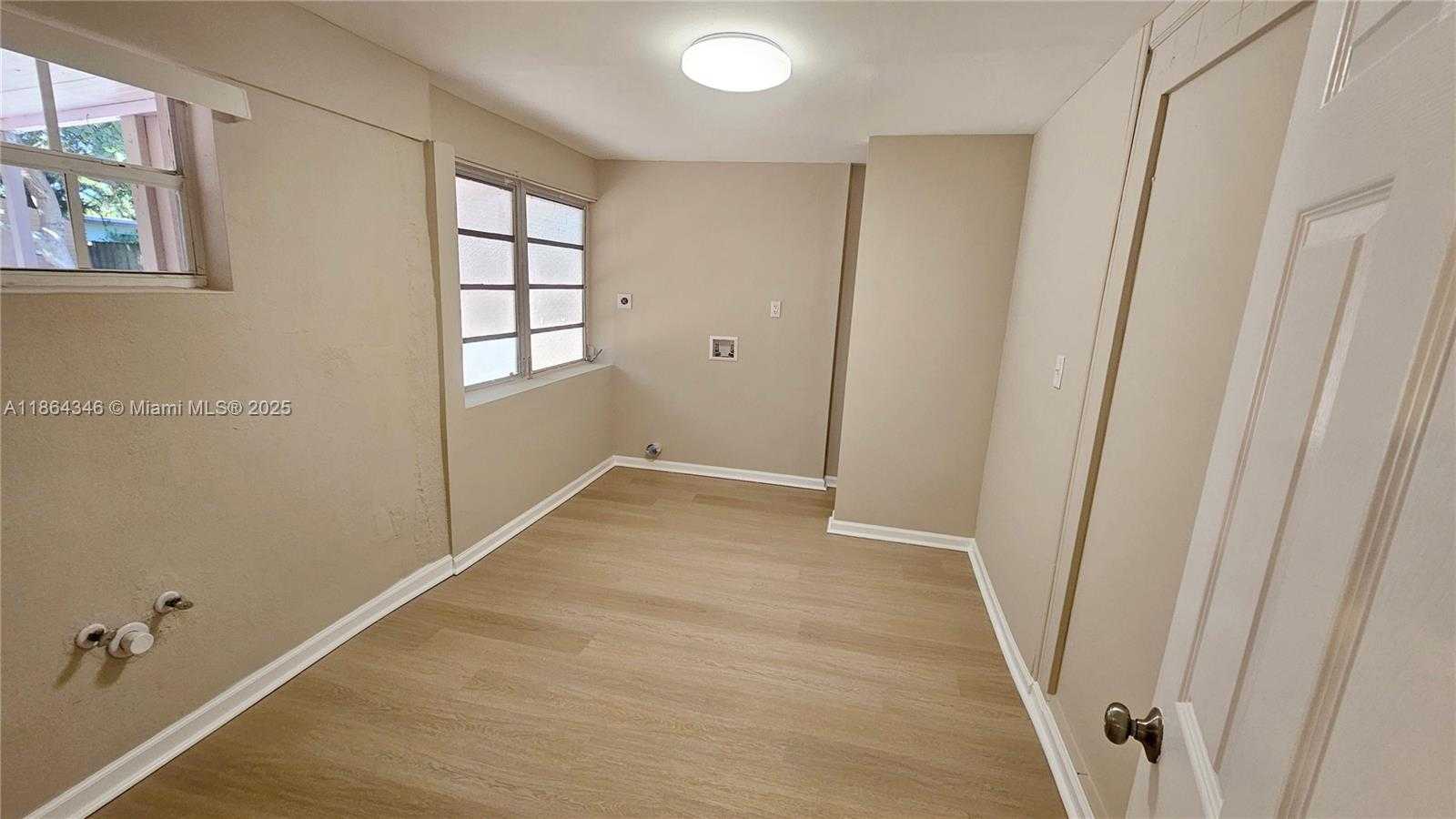 Small Image of 453 EAST 61ST ST, Hialeah Number 14