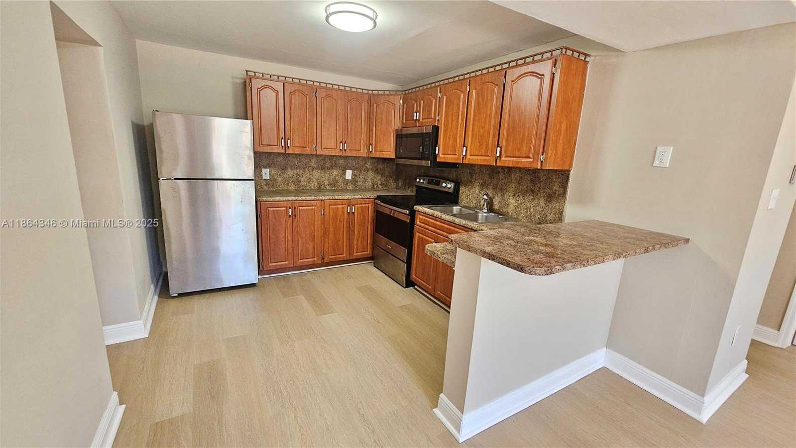 Small Image of 453 EAST 61ST ST, Hialeah Number 8