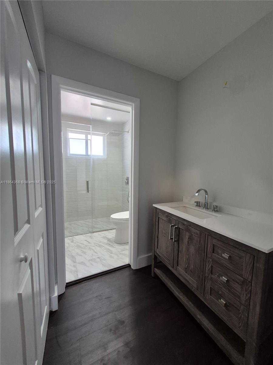Small Image of 2176 NORTH WEST 184TH WAY, Pembroke Pines Number 19