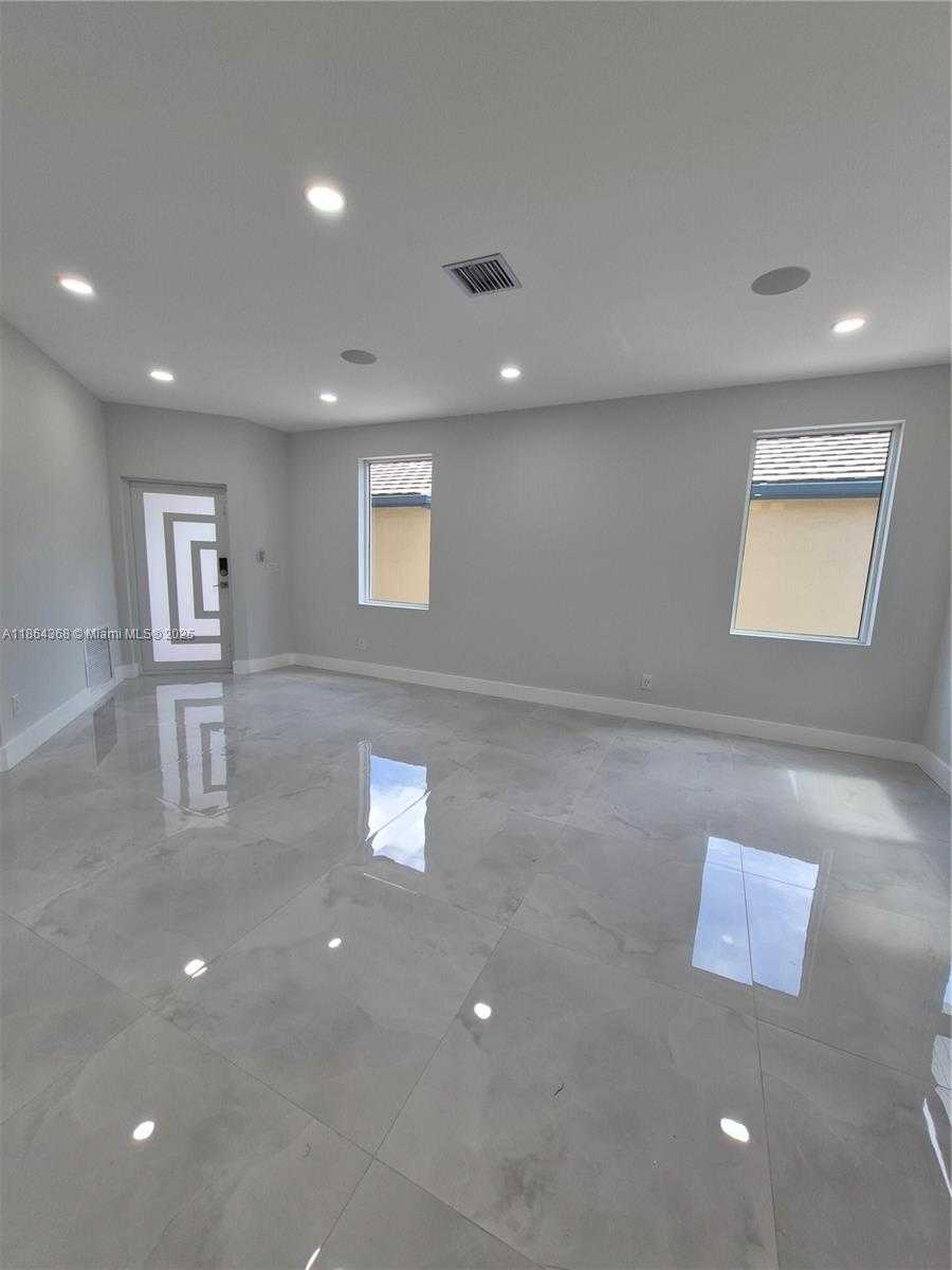 Small Image of 2176 NORTH WEST 184TH WAY, Pembroke Pines Number 2