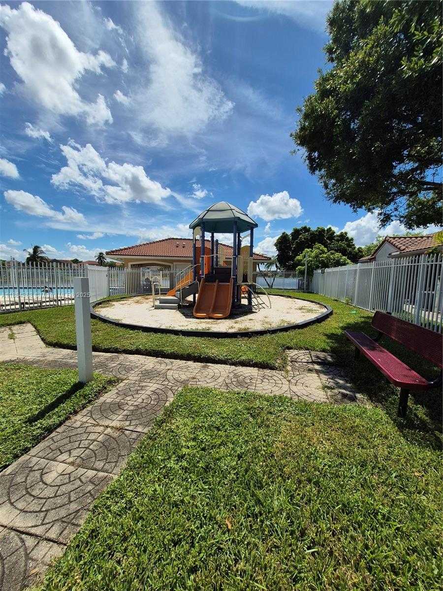 Small Image of 2176 NORTH WEST 184TH WAY, Pembroke Pines Number 24