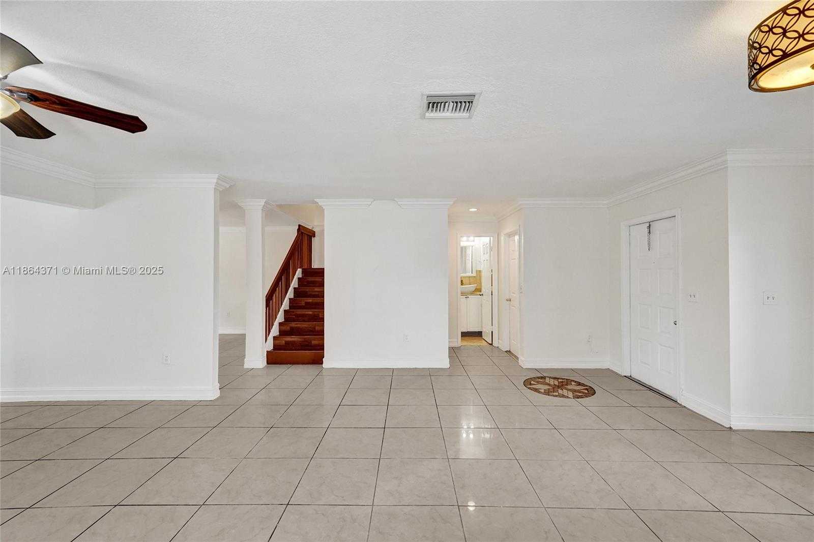 Small Image of 9950 SOUTH WEST 12TH ST, Pembroke Pines Number 11