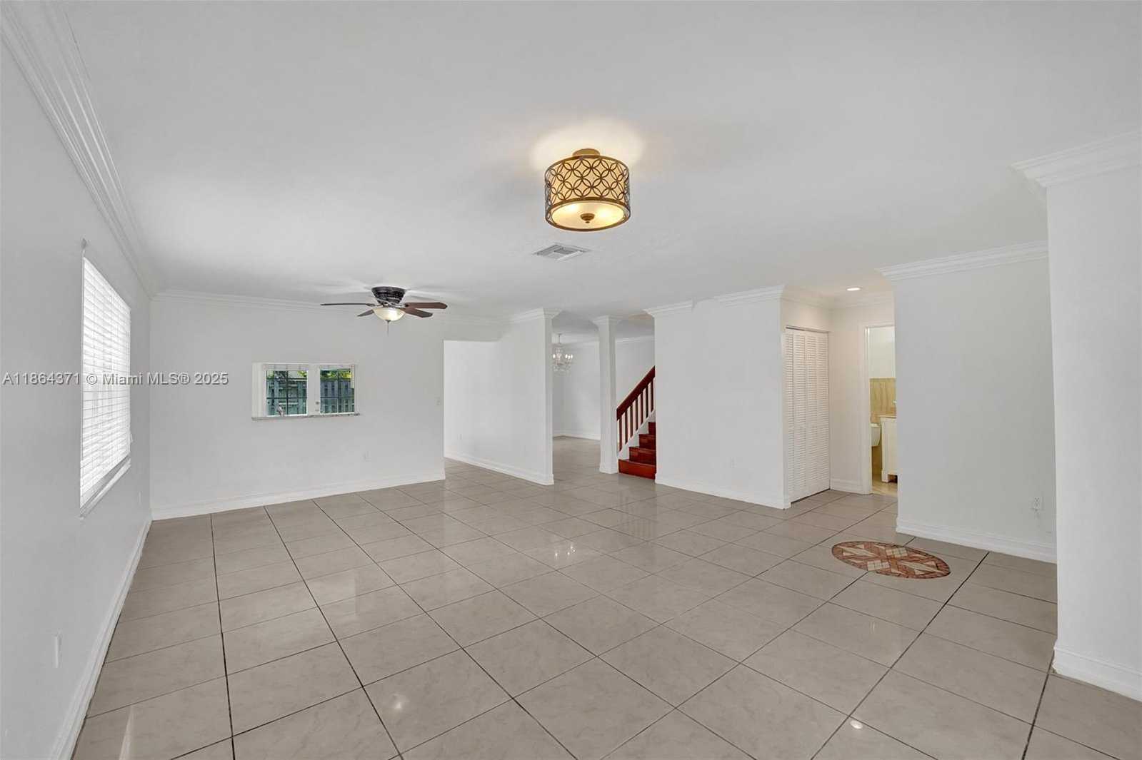 Small Image of 9950 SOUTH WEST 12TH ST, Pembroke Pines Number 12