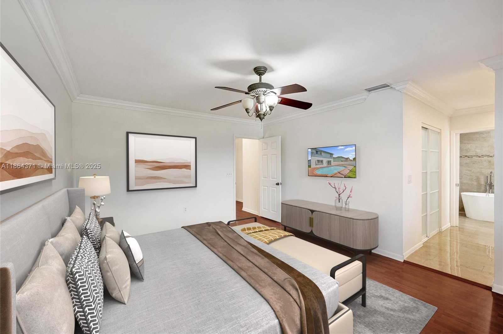 Small Image of 9950 SOUTH WEST 12TH ST, Pembroke Pines Number 43