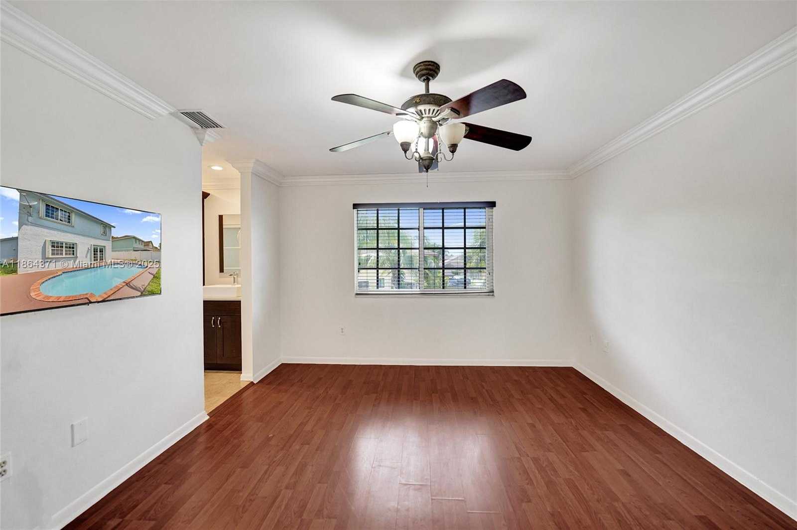 Small Image of 9950 SOUTH WEST 12TH ST, Pembroke Pines Number 46