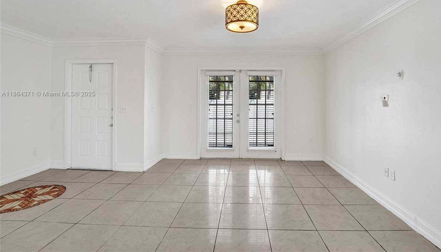 Small Image of 9950 SOUTH WEST 12TH ST, Pembroke Pines Number 6