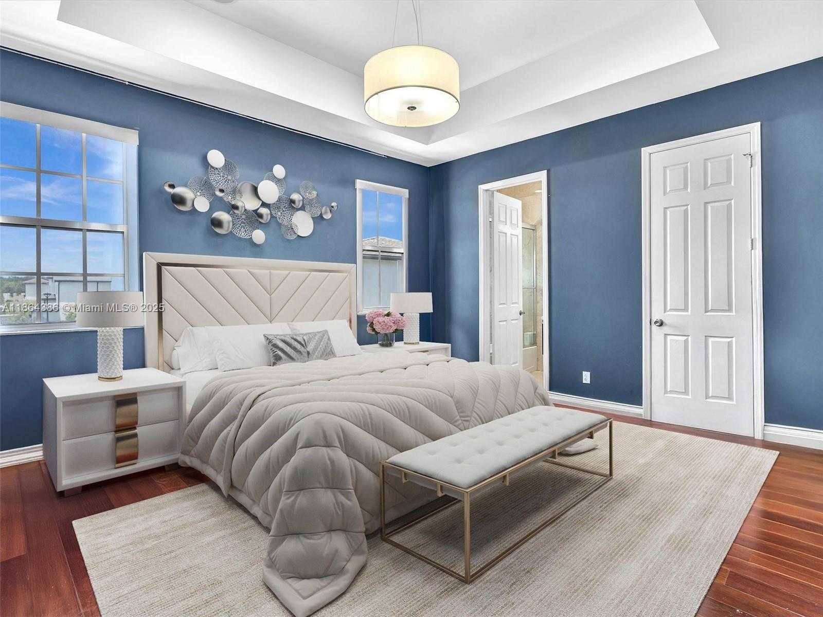 Small Image of 3521 FOREST VIEW CIR, Fort Lauderdale Number 22