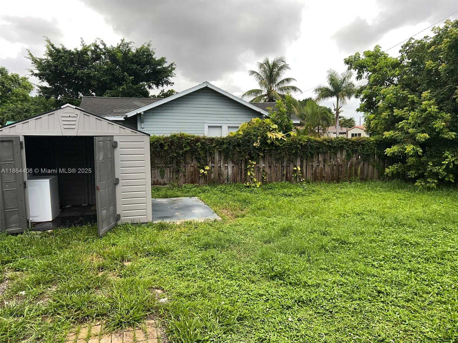 Small Image of 802 SOUTH 24TH AVE, Hollywood Number 7