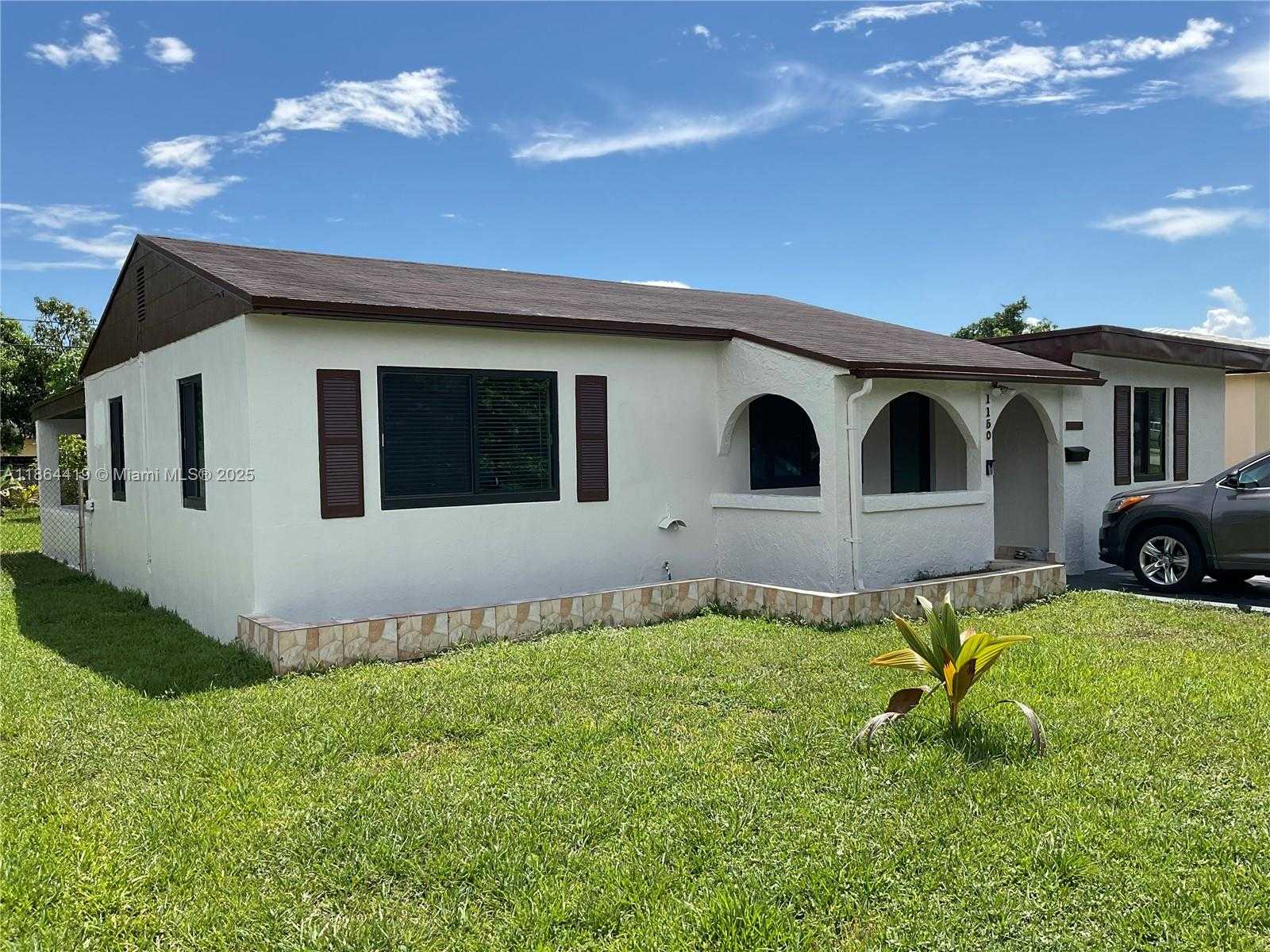 Small Image of 1150 NORTH EAST 143RD ST, North Miami Number 2