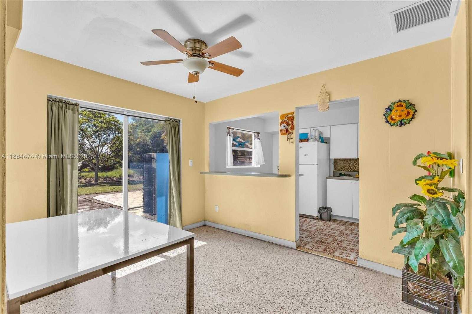 Small Image of 17210 NORTH WEST 47TH AVE, Miami Gardens Number 11
