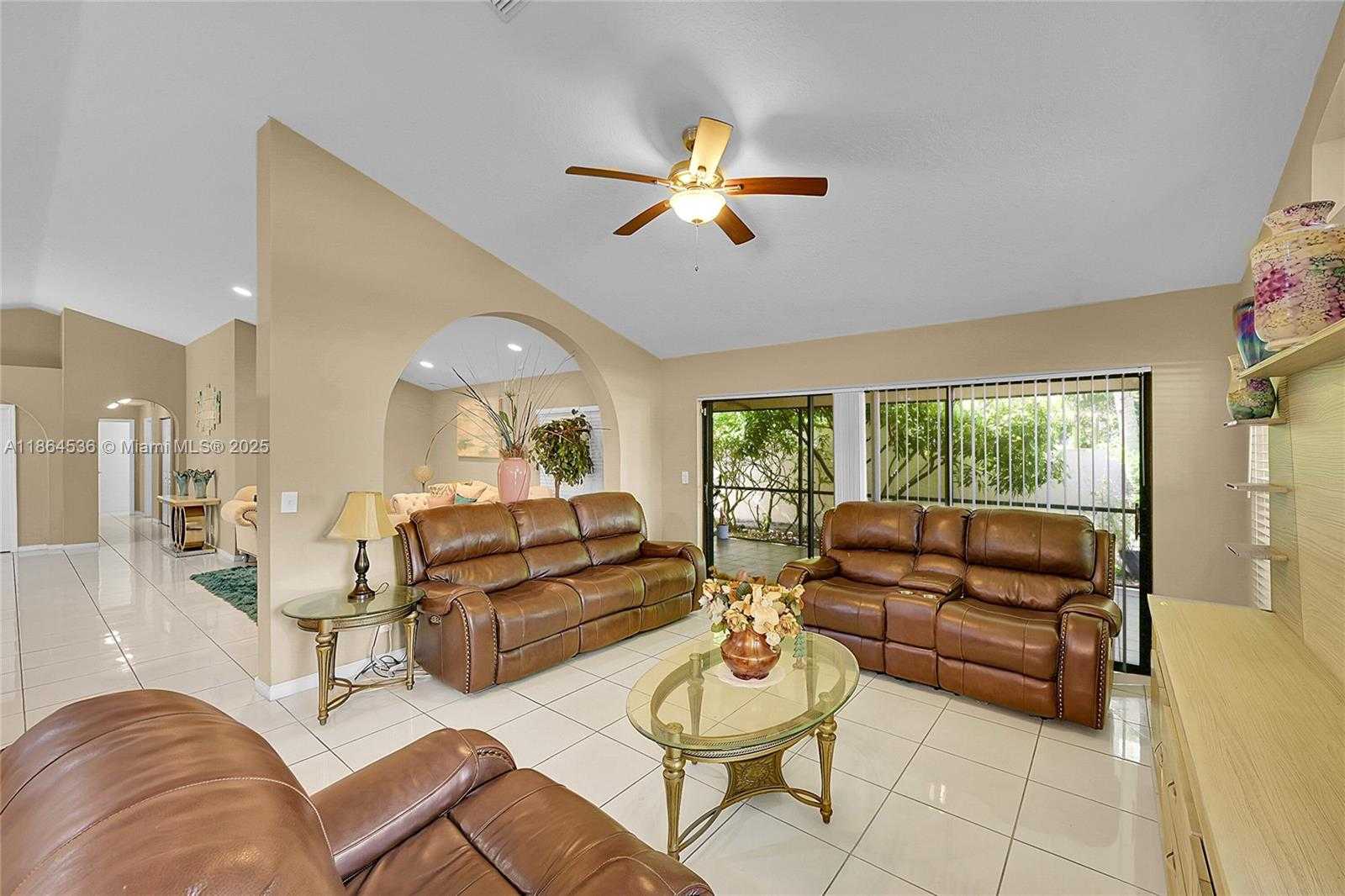 Small Image of 10261 SOUTH LEXINGTON LAKES BLVD S, Boynton Beach Number 18