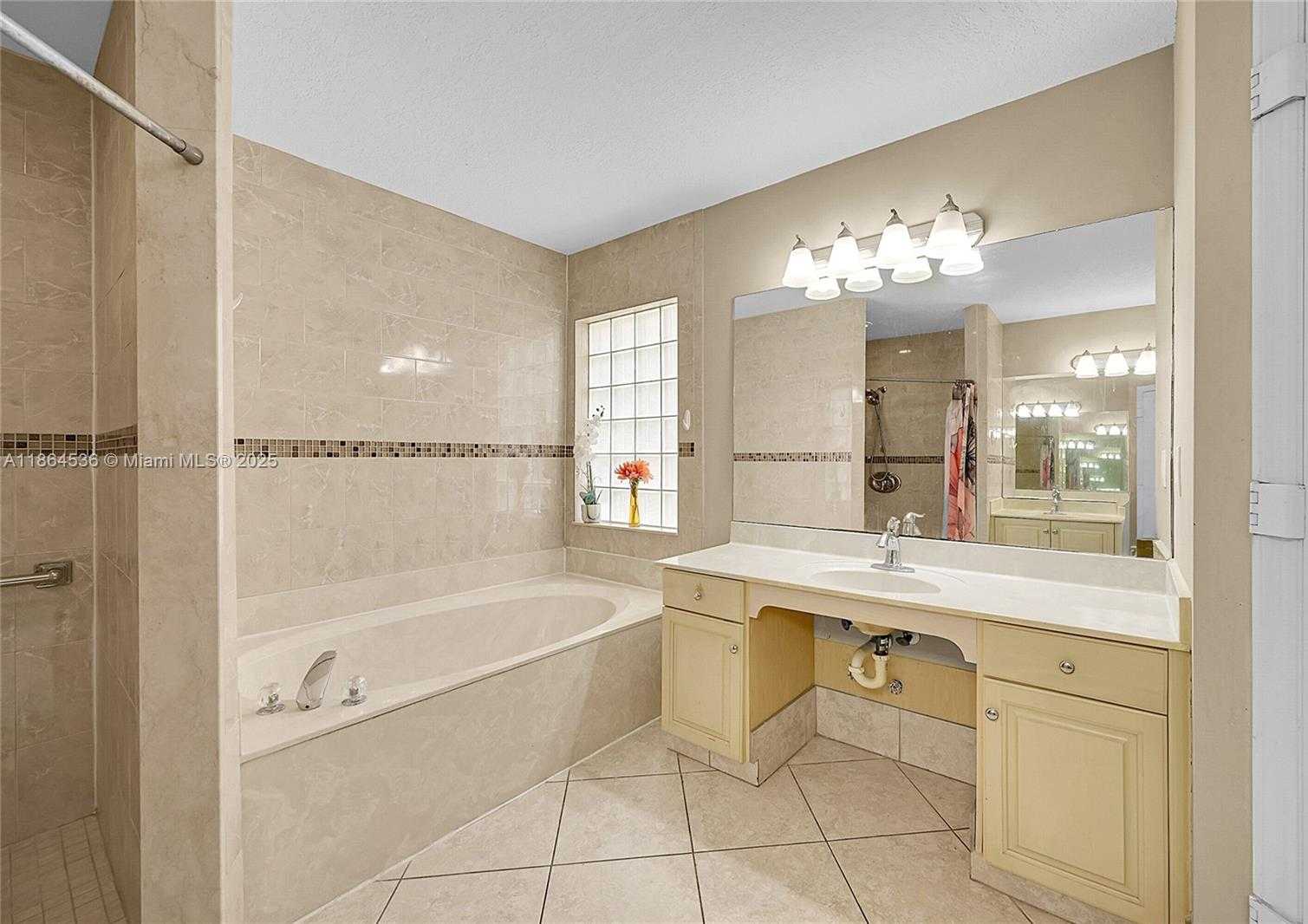 Small Image of 10261 SOUTH LEXINGTON LAKES BLVD S, Boynton Beach Number 27