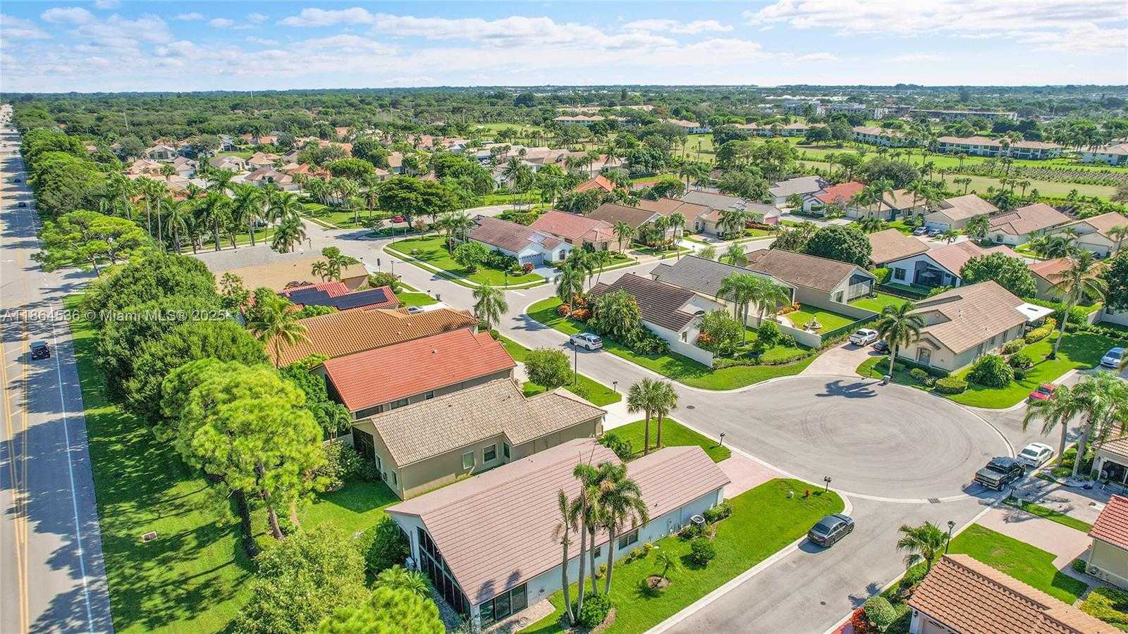 Small Image of 10261 SOUTH LEXINGTON LAKES BLVD S, Boynton Beach Number 48