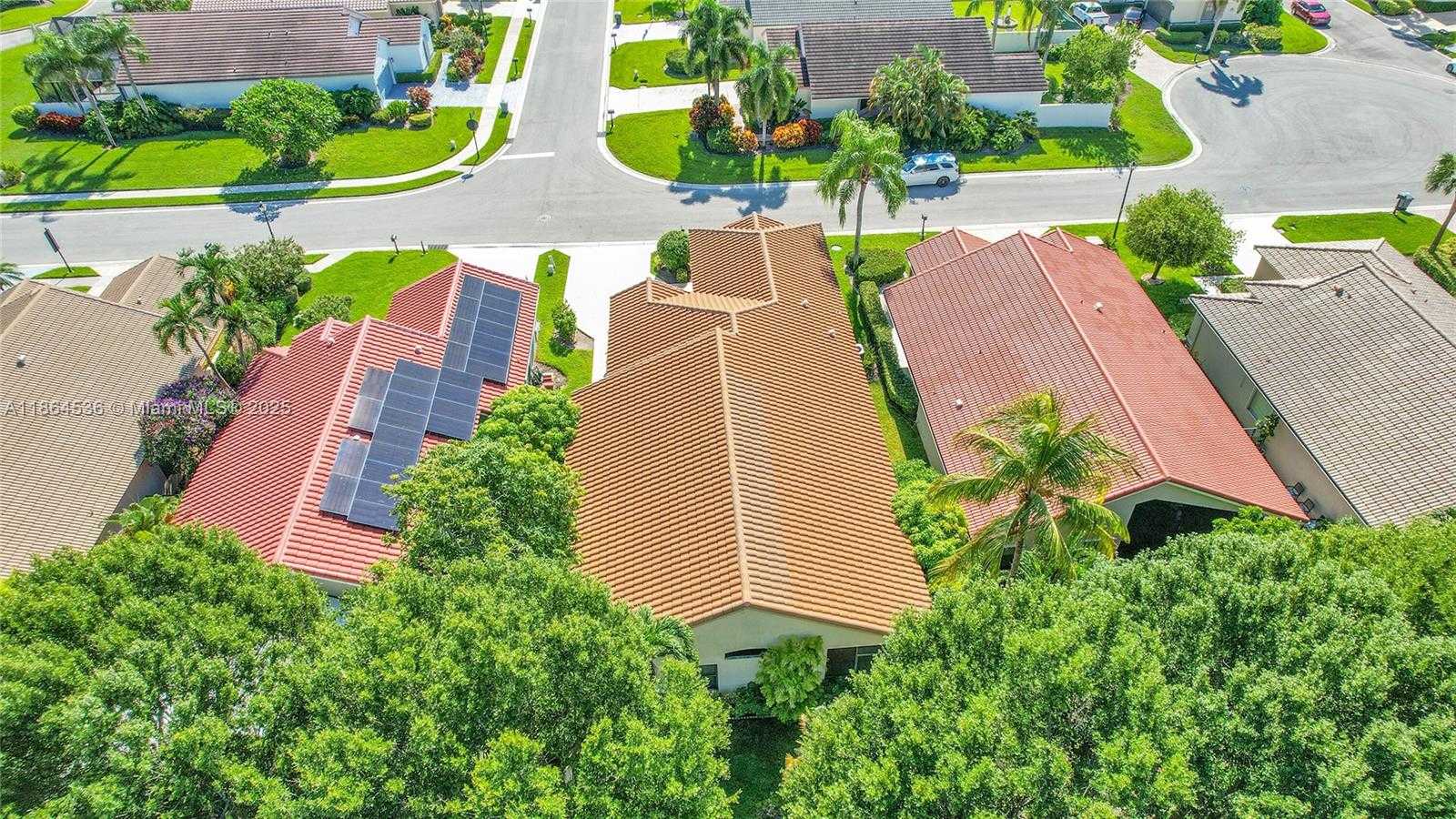 Small Image of 10261 SOUTH LEXINGTON LAKES BLVD S, Boynton Beach Number 51