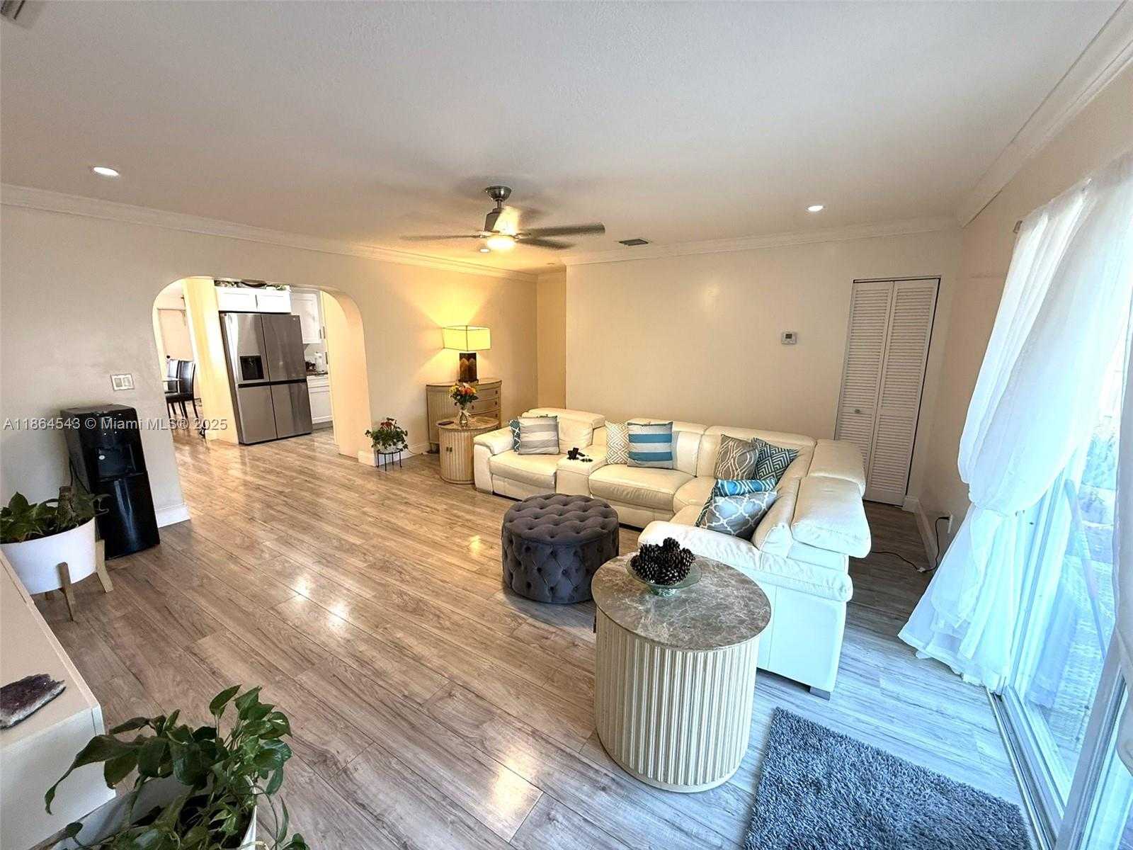 Small Image of 671 SOUTH WEST 14TH ST, Deerfield Beach Number 10