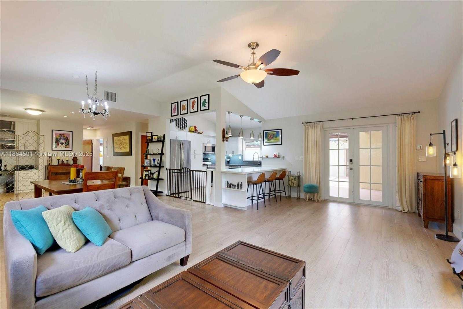 Small Image of 17625 SOUTH WEST 91ST AVE, Palmetto Bay Number 20