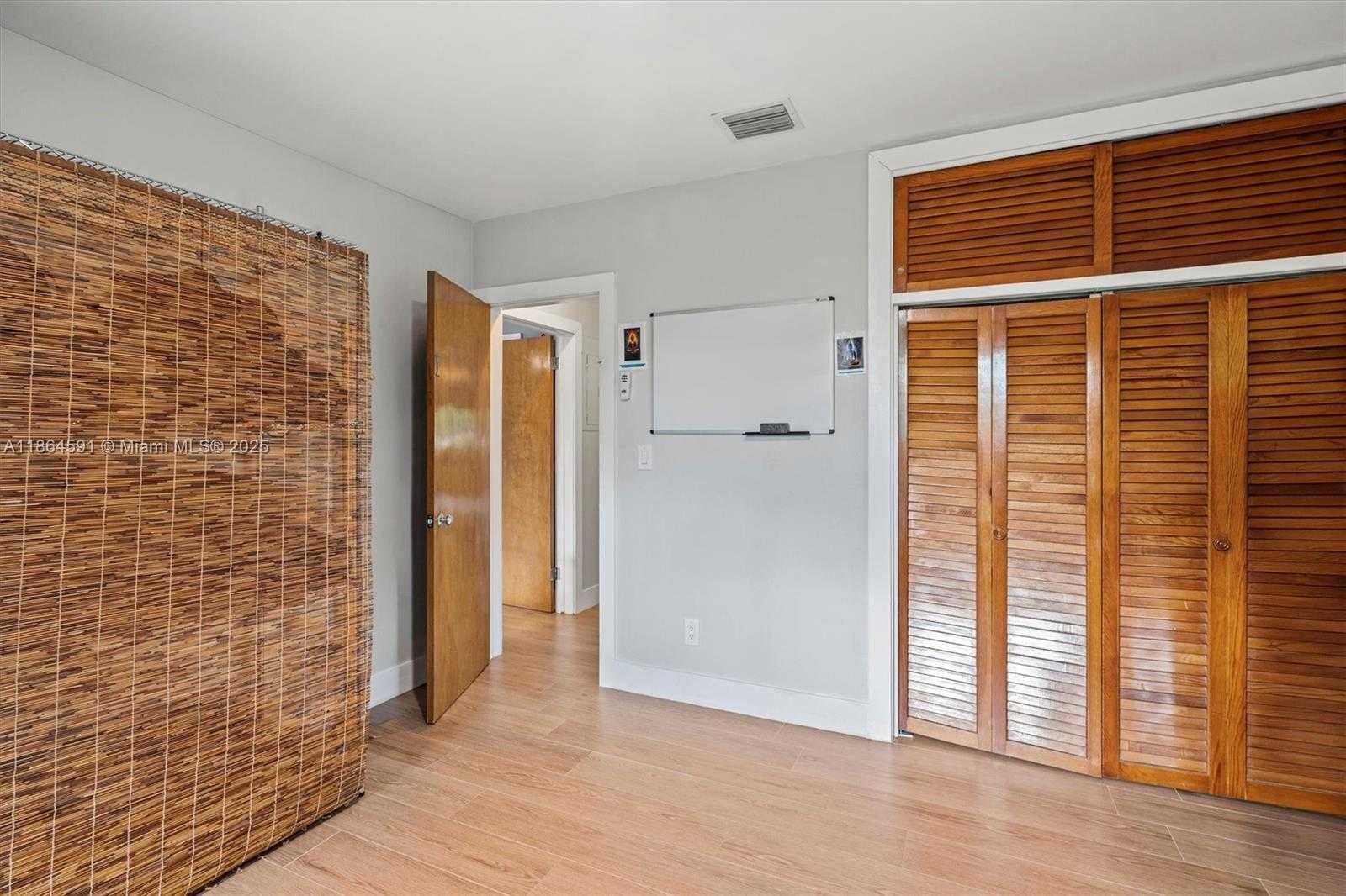 Small Image of 17625 SOUTH WEST 91ST AVE, Palmetto Bay Number 32